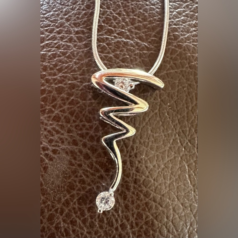 Sterling Silver & Czs Zig Zag Pendant Necklace Binder‎ Italy